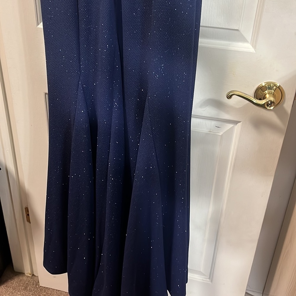 Prom Dress - Picture 4 of 6